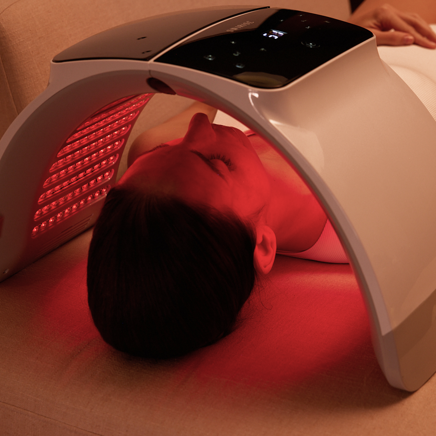 Swirise 7-in-1 LED Therapy
