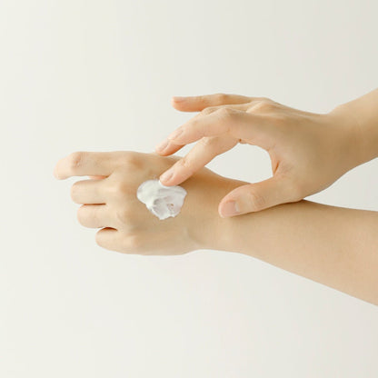 Rice & Probiotics Soothing Sunscreen SPF50+